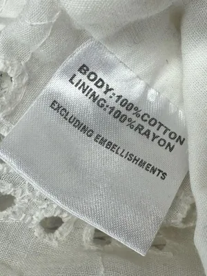 White Fox Boutique White Eyelet Off The Shoulder Top Women’s XS thumbnail 4