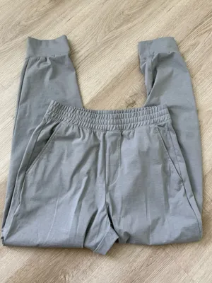 Uniqlo Ultra Stretch DRY-EX Jogger Pants! thumbnail 3