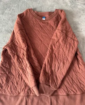 Old Navy Sweater thumbnail 1