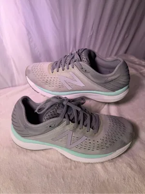 New Balance Women's Light Gray Running Sneakers with Mint Trim thumbnail 3