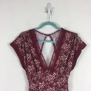 Free People Sweet Talker Lace Mini Dress Size XS Burgundy Floral 90s Grunge Boho thumbnail 4