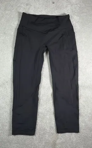 lululemon cropped black leggings size 12 no front seam thumbnail 1