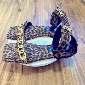 Good American Leopard Print Ankle Strap Chain Sandals 7.5 NWT thumbnail 2