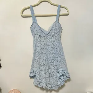 Beginning boutique All mine blue lace dress thumbnail 2