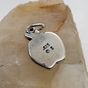 Vintage Shube Dakota West Sterling Silver #1 Teacher Apple Charm 2.5g 925 thumbnail 4
