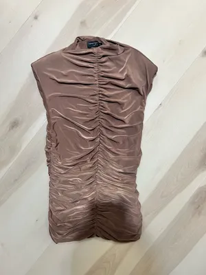 Naked Wardrobe NEW Women XS Espresso Brown Ruched Sleeveless Top Minimalist Chic thumbnail 2
