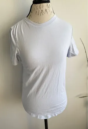 Lululemon Love Crewneck T-Shirt Womens‎ Short Sleeve Pale Blue Lilac Activewear thumbnail 1