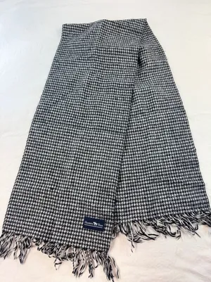 Hunters Run‎ Black White Houndstooth Fringed Winter Scarf Woven Rectangle thumbnail 1