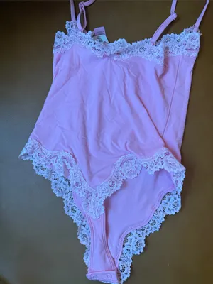 NWT SKIMS Fits Everybody pink Lace Trim Bodysuit XS (C4) thumbnail 2
