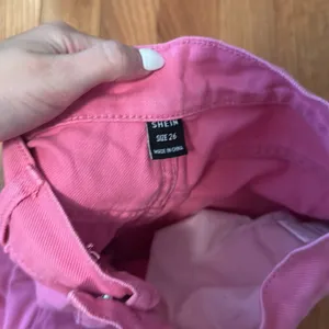 SheIn Pink Jeans thumbnail 3