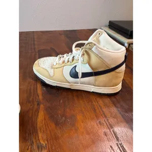 Nike Dunk High Pale‎ Vanilla Sail Black DX2044-101 Womens 9 Sneakers High Top thumbnail 7