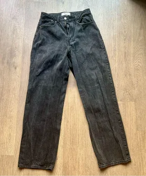 Abercrombie • Curve Love High Rise Loose Jean thumbnail 1