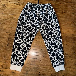 Lularoe Jax boyfriend XL cozy loungewear blue floral joggers thumbnail 4