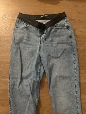 & Other Stories Low rise jeans thumbnail 2