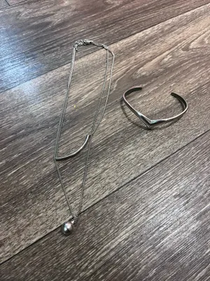 Fashion jewelry thumbnail 1
