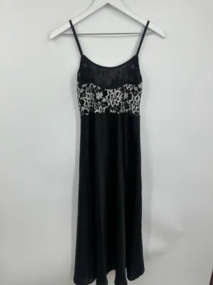 Vintage Y2K Black Lace Midi Dress Size Small Whimsical Goth Fairy Grunge Flare thumbnail 8