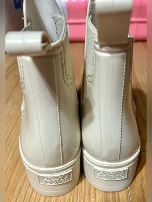Women 11 cream colored ankle slip on rain booties Chelsey style thumbnail 9