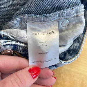 White Fox Straight Leg High Rise Jeans thumbnail 4