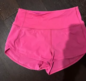Lululemon High-Rise Speed Up Shorts 2.5” thumbnail 1