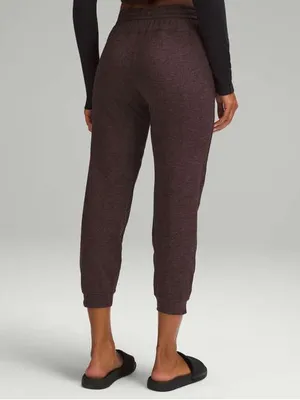 Lululemon Soft Jersey Classic-Fit Mid-Rise Joggers Size 6 NWOT thumbnail 4