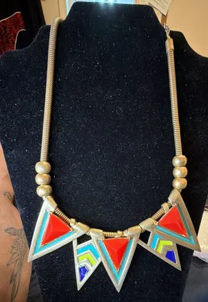 Vintage 1980s Geometric Triangle Bib Statement Necklace Gold thumbnail 2