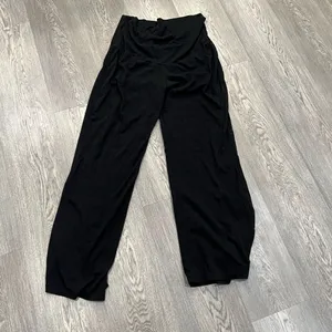Women’s Black Maternity Leggings Medium Pregnancy thumbnail 1