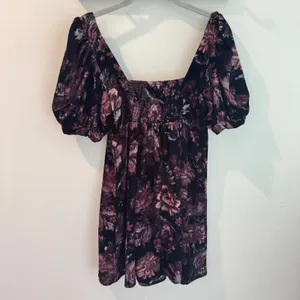 Urban Outfitters Floral Velvet Mini Dress Purple Black Puff Sleeve Smocked Small thumbnail 7