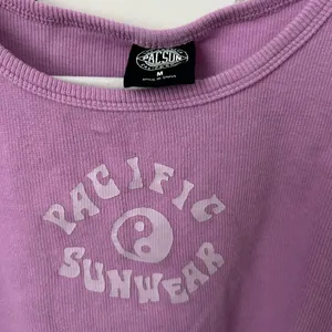 PacSun cropped purple tank top, size M thumbnail 3