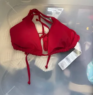 Red bikini top thumbnail 1
