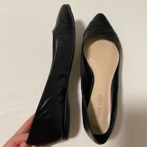 NWOT | Nine West black pointed flats — size‎ 6 thumbnail 3