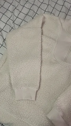 Aerie White Fuzzy Pullover thumbnail 3