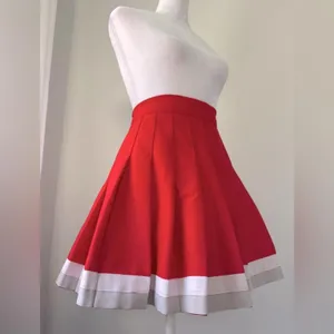 Vintage ‘90s The Wright Costume & Dancewear Red Pleated Cheerleading Skirt thumbnail 2