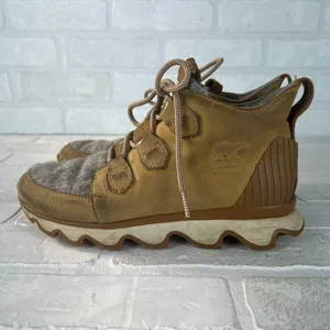 Sorel Kinetic Caribou Snow Boots‎ Womens 7.5 Light Brown Leather Gray Waterproof thumbnail 4