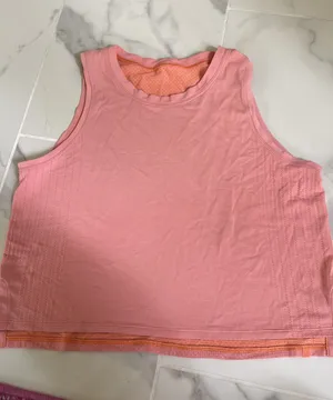 Lululemon tank top thumbnail 1