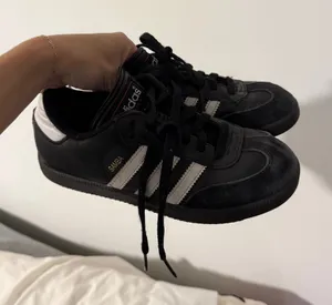 Adidas Sambas thumbnail 1