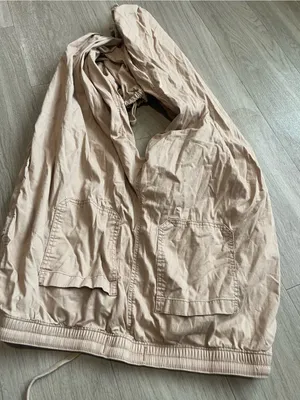 Hollister Men's Light Beige Drawstring Joggers thumbnail 3