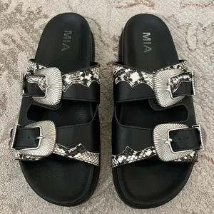 Double Strap Western Sandals thumbnail 3