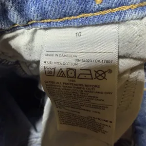Old Navy Womens 10 High Rise Slouchy Straight Jeans Light Wash Distressed Ripped thumbnail 8