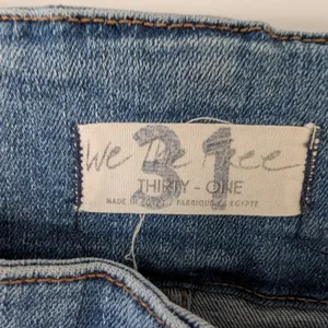Free People We The Free Just Float On Flare Jeans Blue High Rise‎ Size 31 Flare thumbnail 4