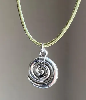 Handmade spiral swirl uzumaki funky boho grunge style necklace🌀 thumbnail 2