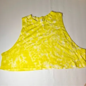 NWOT Lululemon All‎ Yours Cropped Cotton Tank Top Tie Dye Yellow Size 12 thumbnail 2