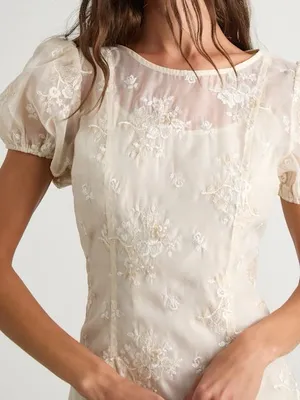 Lulus Elfrieda Cream Floral Embroidered Puff Sleeve Midi Dress Size Small Bridal thumbnail 3