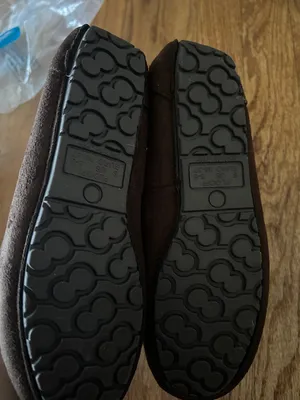 Cozy Faux-Suede Moccasin Slippers in Brown NWT size 5/6 thumbnail 5