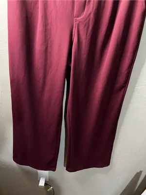 Halara NWT Flex DayStretch Burgundy Pleated Straight Leg High Rise Pants thumbnail 4