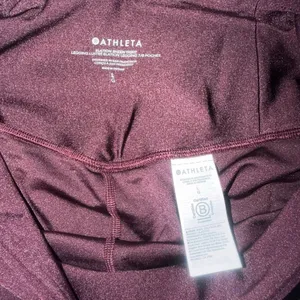 Athleta Women's Size Large Maroon Metallic Activewear Stretch Yoga Pant thumbnail 3