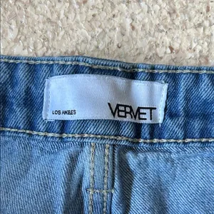 Vervet Distressed Blue Jeans thumbnail 2