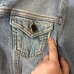 Y2K Hollister light wash denim jacket embroidered pockets 2000s McBling coastal thumbnail 2