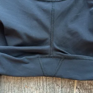 Lululemon leggings size 8 black full length thumbnail 6