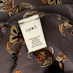 JOHN MARK Floral Velvet Burnout Animal Bell Sleeve Blouse Top Tie Waist Large thumbnail 10