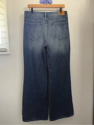 Evereve 31 Wide Leg Trouser Jeans Dark Wash Medium Relaxed thumbnail 3